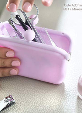 Beauty Concepts Manicure Set, 6 Piece Travel Manicure Set in Rubber Clutch, Manicure and Pedicure Tool Set with 2 Nail Clippers, Nail Scissors, Nail Filer, Tweezer and Cuticle Pusher (Baby Pink)