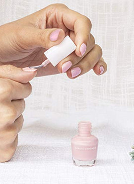 Beauty Concepts Fabulous Nails Mini Nail Polish Collection Set of 10 Unique Shades of Matte and Shimmery Nail Polishes for Women and Girls