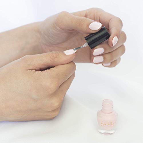 Nicole Miller Nail Polish Set, 14 MINI Nail Polish Colors, Polish Kit for Fingernails and Toenails