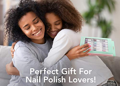 Nicole Miller Mini Nail Polish Set - 15 Glossy and Trendy Colors